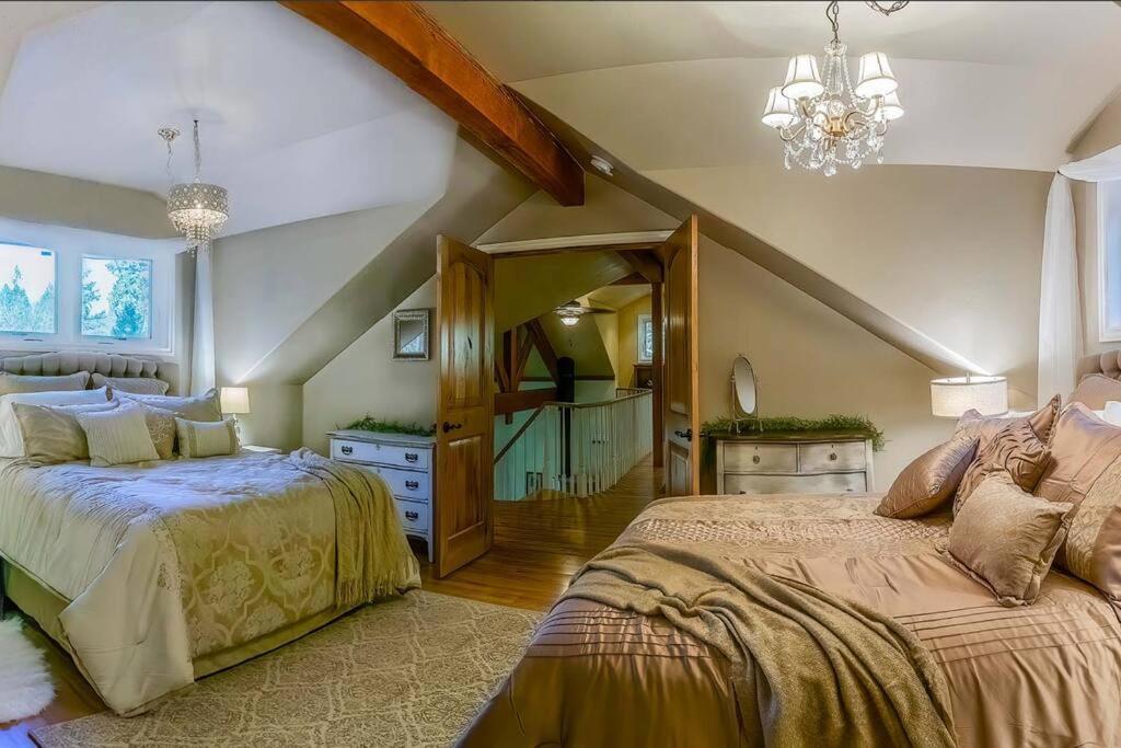 Villa European Style Straw Bale Retreat à Ashland Extérieur photo